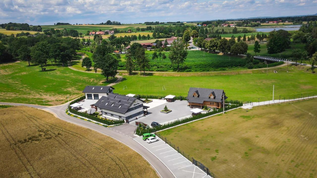Auberge de jeunesse Rajska Oaza à Przybradz Extérieur photo