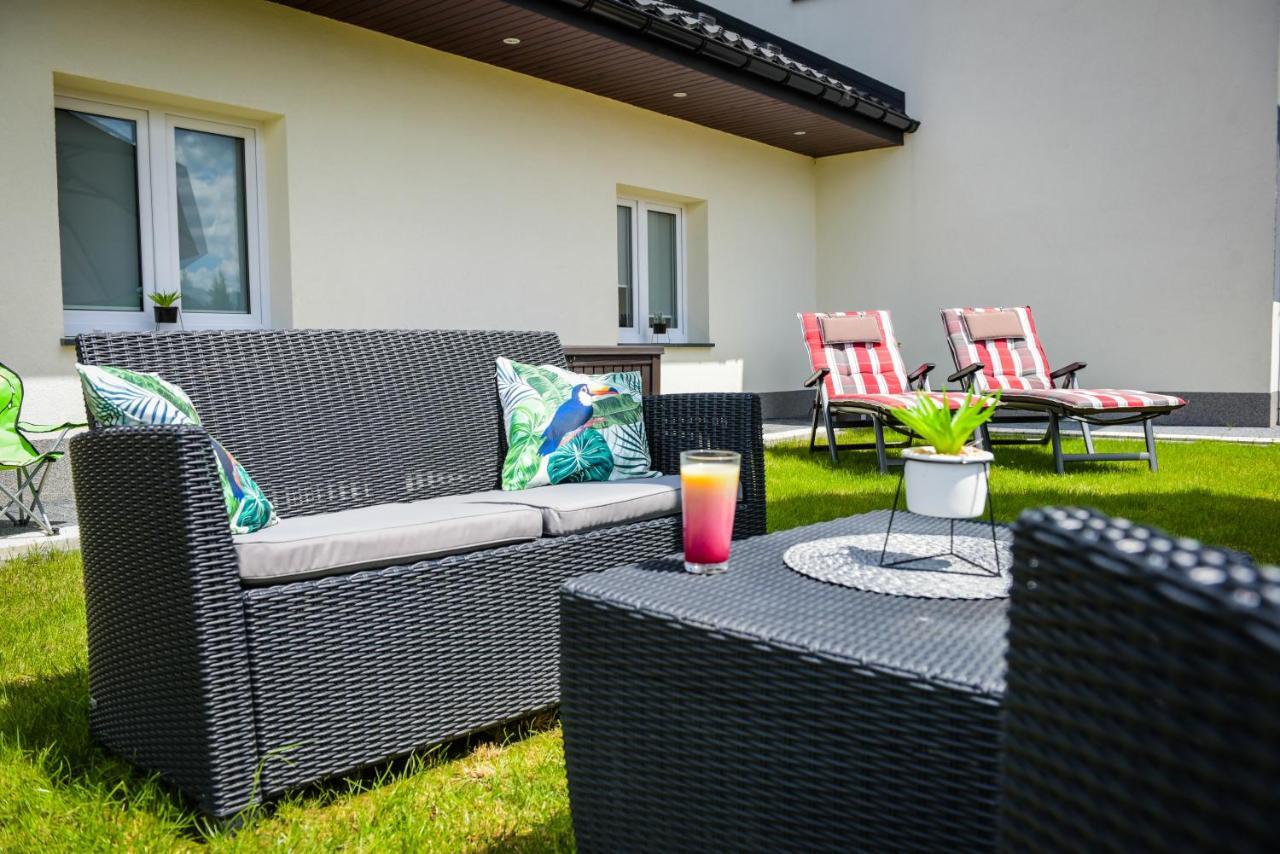 Auberge de jeunesse Rajska Oaza à Przybradz Extérieur photo