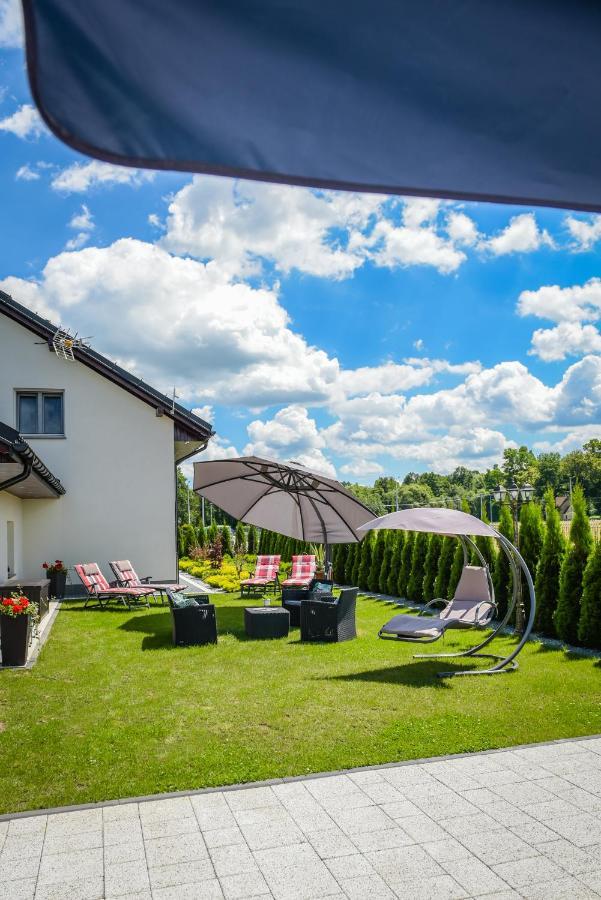 Auberge de jeunesse Rajska Oaza à Przybradz Extérieur photo