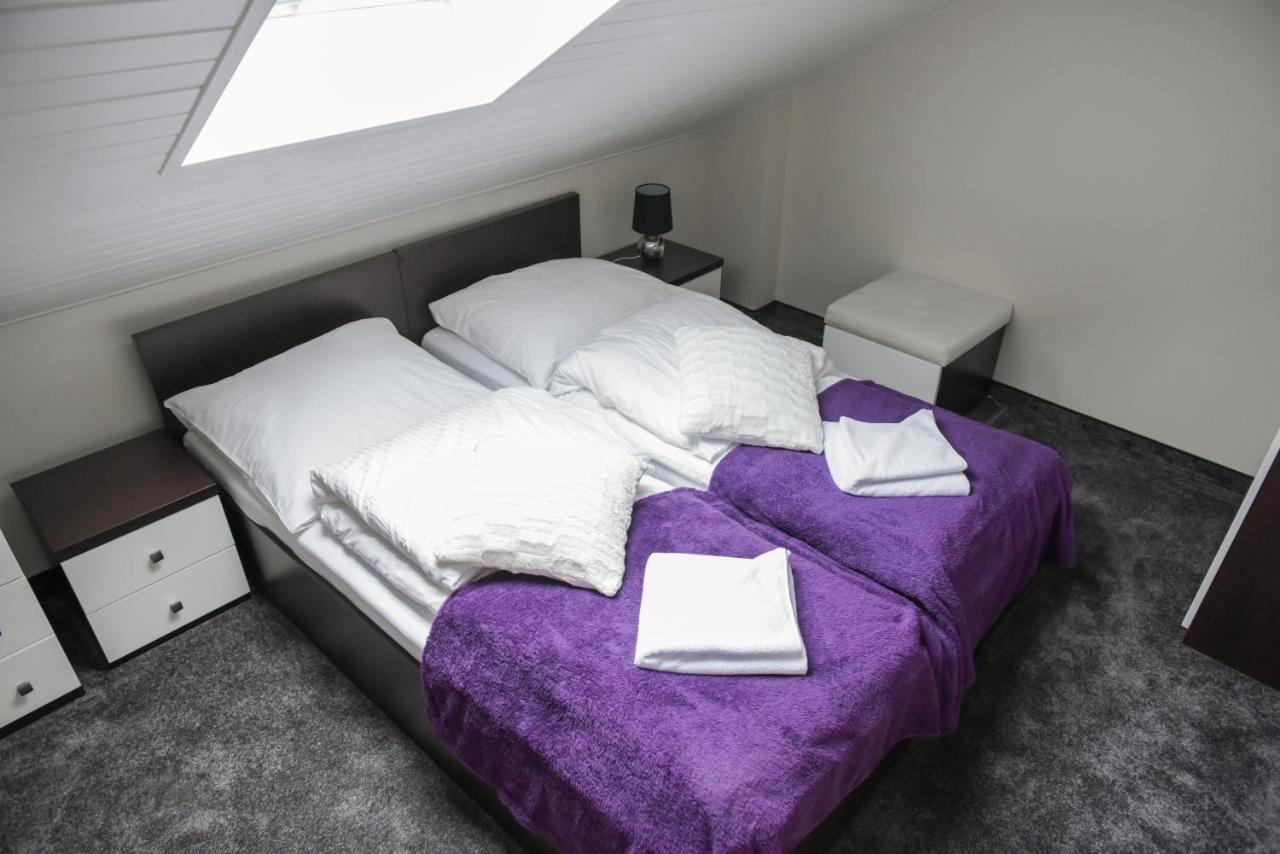 Auberge de jeunesse Rajska Oaza à Przybradz Extérieur photo