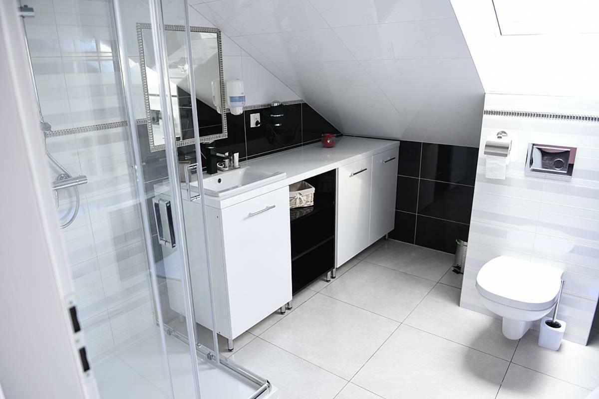 Auberge de jeunesse Rajska Oaza à Przybradz Extérieur photo
